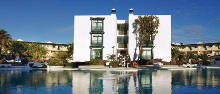 Apartamentos El Trébol | Teguise, Lanzarote | The hotel